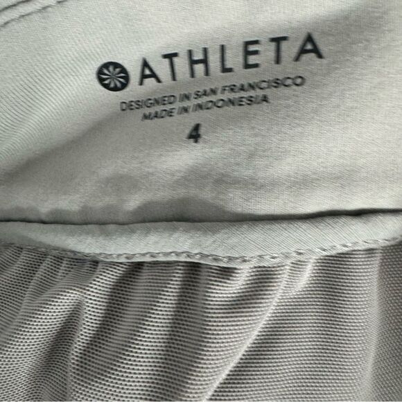 Athleta shorts size 4 - Picture 3 of 5